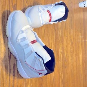 Platinum Tint 11’s